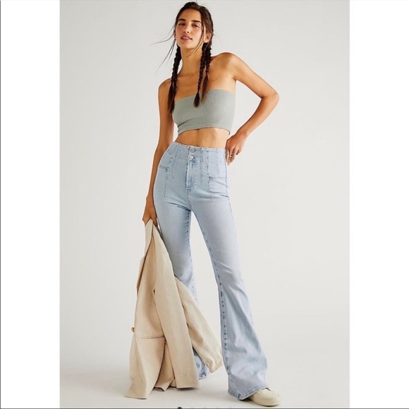 Free People Jayde Flare Jeans Light Blue Sea Wash - Picture 1 of 12